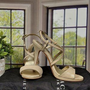 WHITE HOUSE BLACK MARKET TEXTURED LEATHER HIGH HEEL SANDALS (8.5)